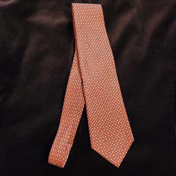 Barneys New York Other - Barney's New York, Made in Italy, Silk Tie